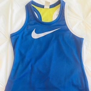 Nike tank